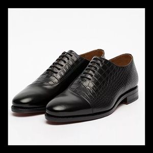 Taft The Paris Shoe in Black Woven